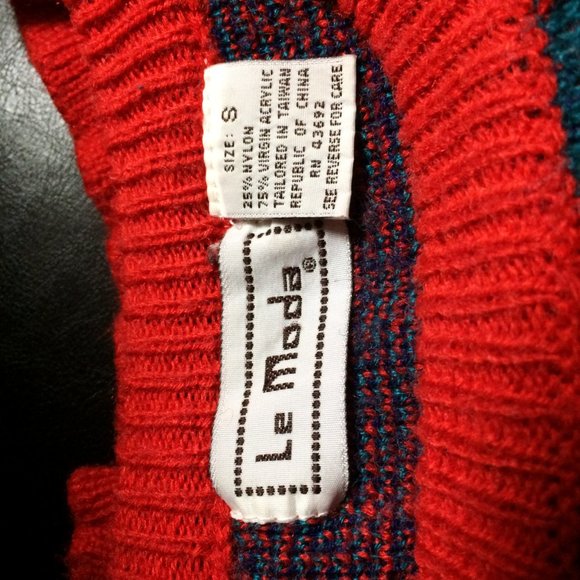 LAST CALL vintage cottagecore Women's Sweater - Picture 3 of 5